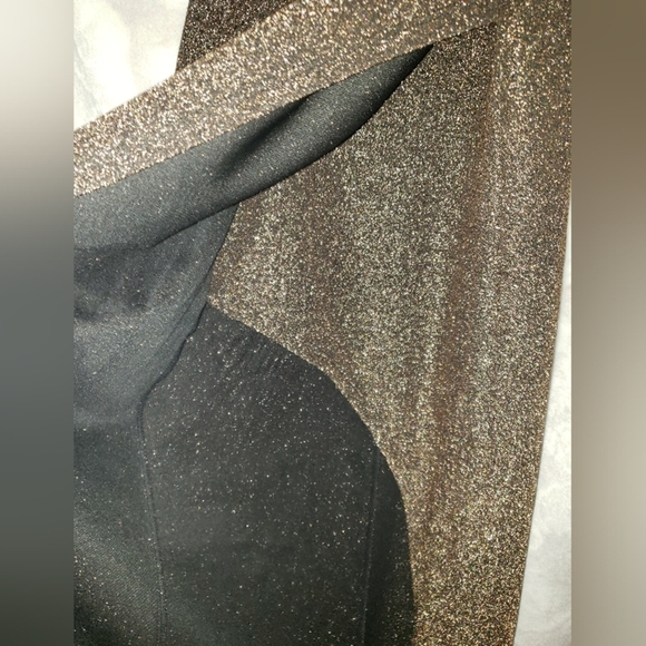 WINDSOR Sparkly Dress - Picture 5 of 12